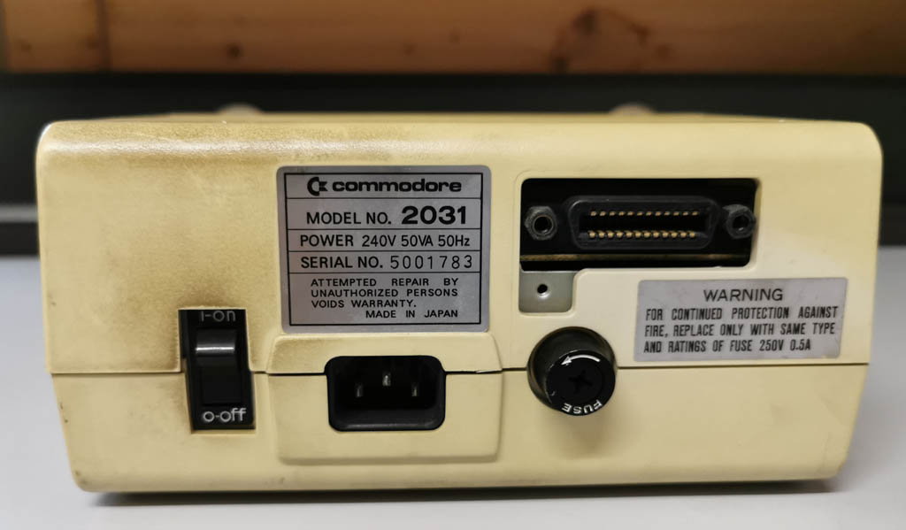 Commodore 64 computer, floppy drive, cassette speler, handleiding, joystick, monitor